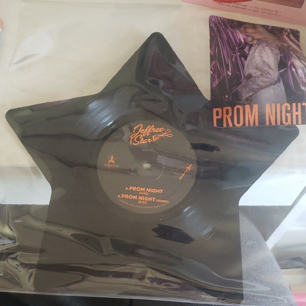 Jeffree Star Collectible Star-Shaped Vinyl Record